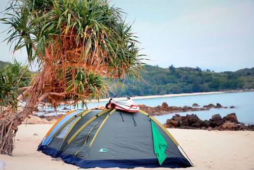 海边休闲露营帐篷